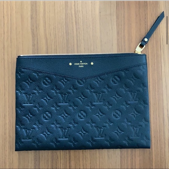 Louis Vuitton Black Clutch - Picture 1 of 3